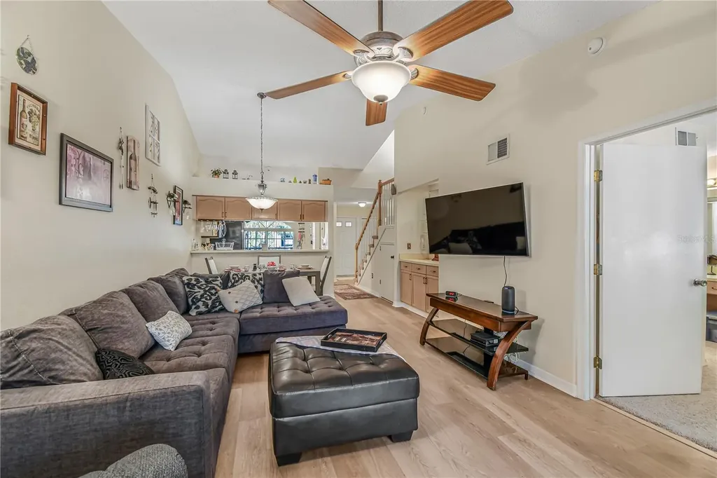 2586 Pine Cove Lane Clearwater FL 33761