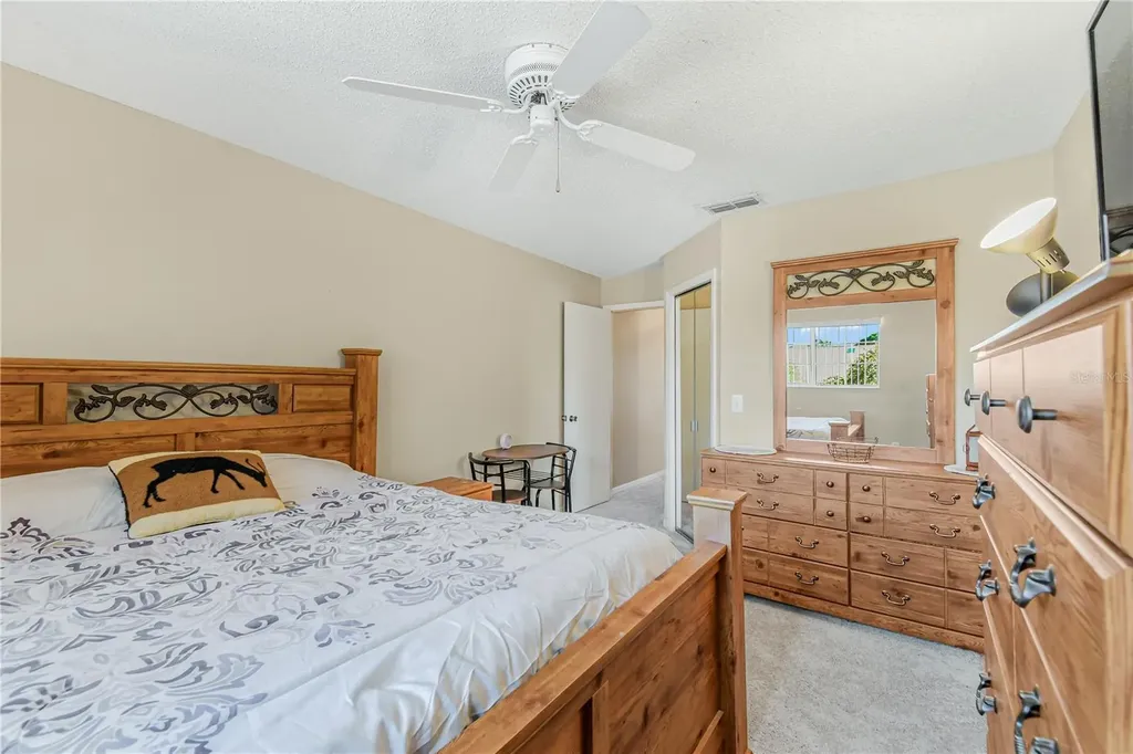 2586 Pine Cove Lane Clearwater FL 33761