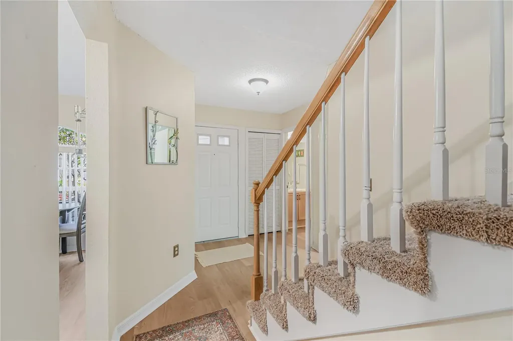 2586 Pine Cove Lane Clearwater FL 33761