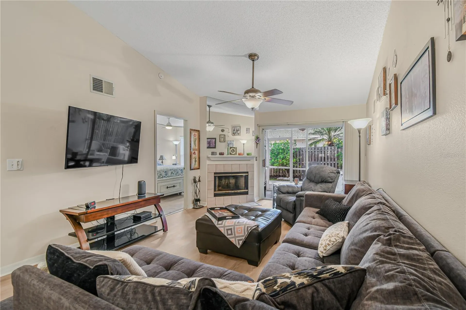 2586 Pine Cove Lane Clearwater FL 33761