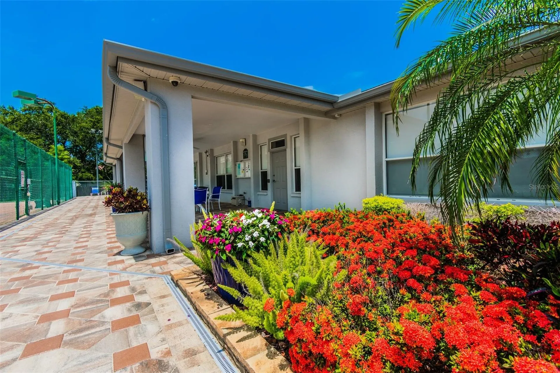 2586 Pine Cove Lane Clearwater FL 33761