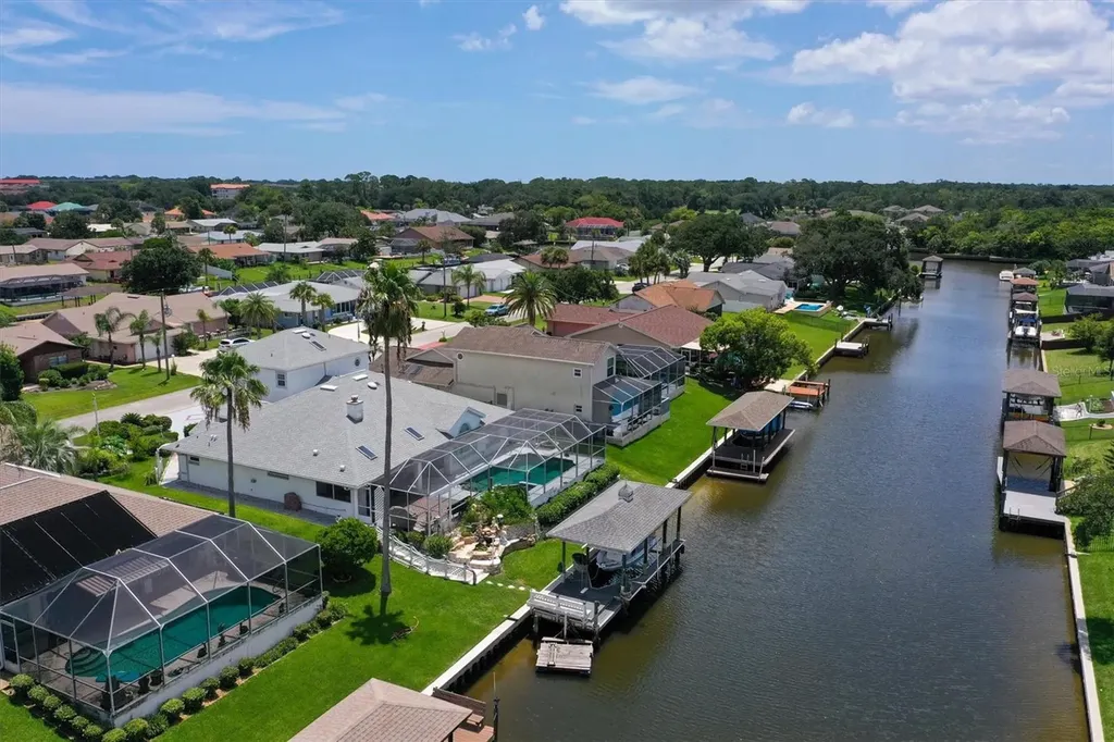12 Cloverdale Court S Palm Coast FL 32137