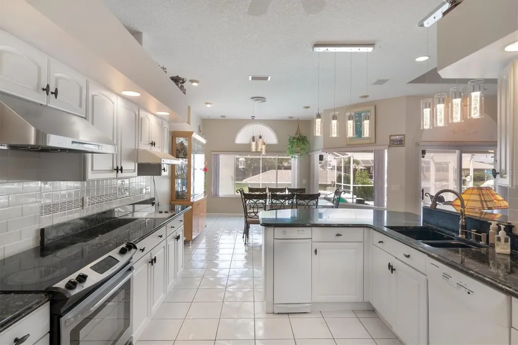 12 Cloverdale Court S Palm Coast FL 32137