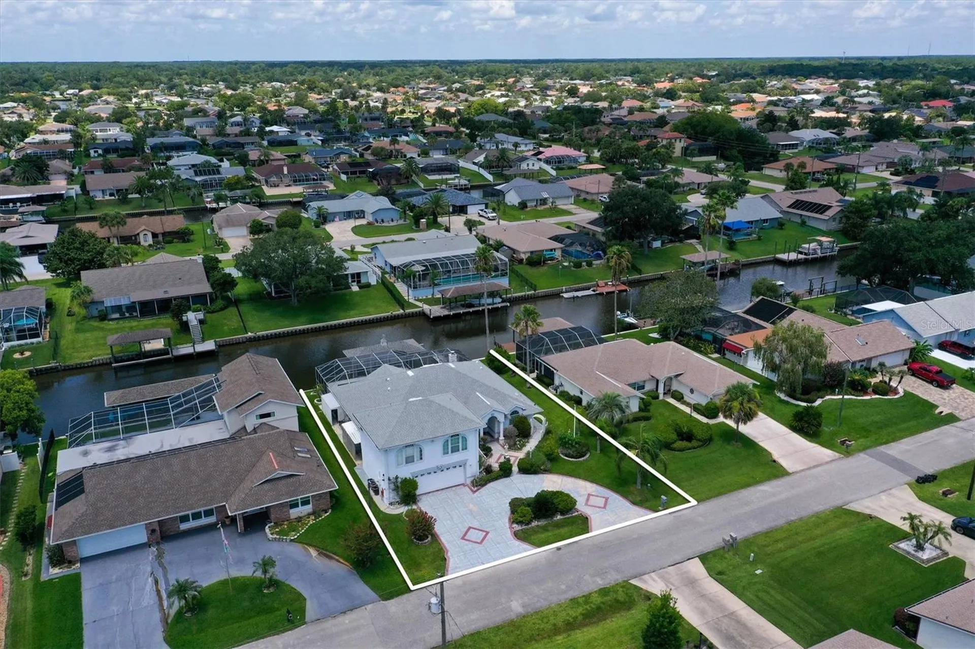 12 Cloverdale Court S Palm Coast FL 32137