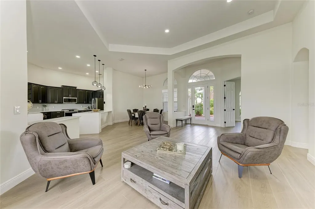6988 74th Street Circle E Bradenton FL 34203