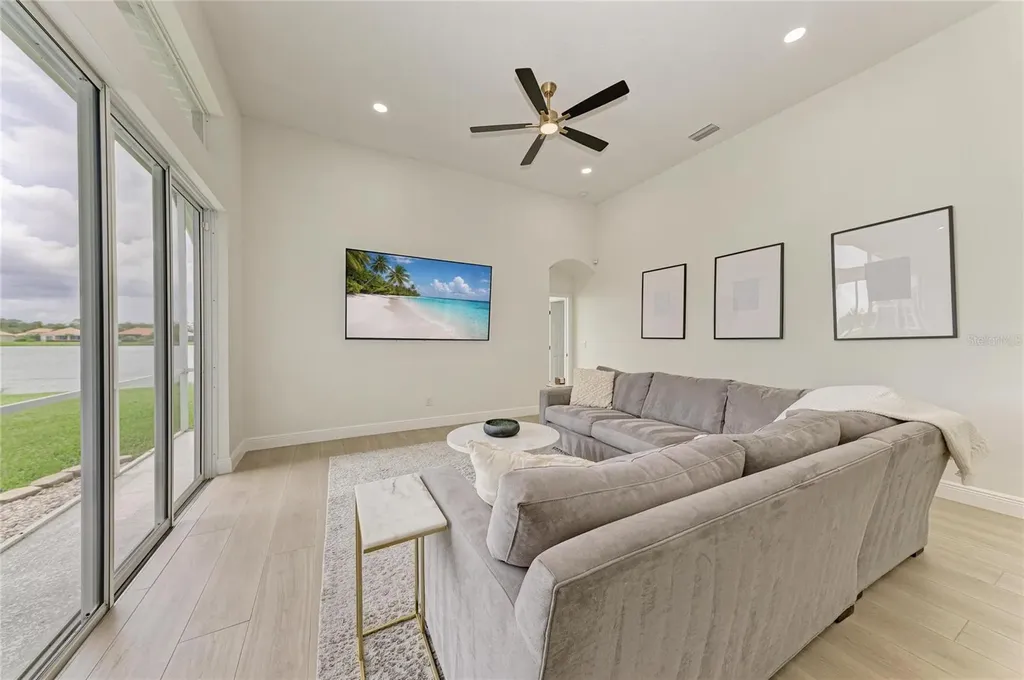 6988 74th Street Circle E Bradenton FL 34203