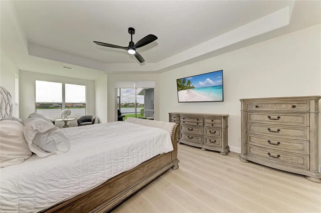 6988 74th Street Circle E Bradenton FL 34203