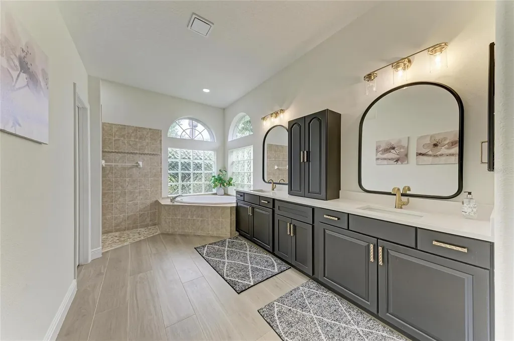 6988 74th Street Circle E Bradenton FL 34203