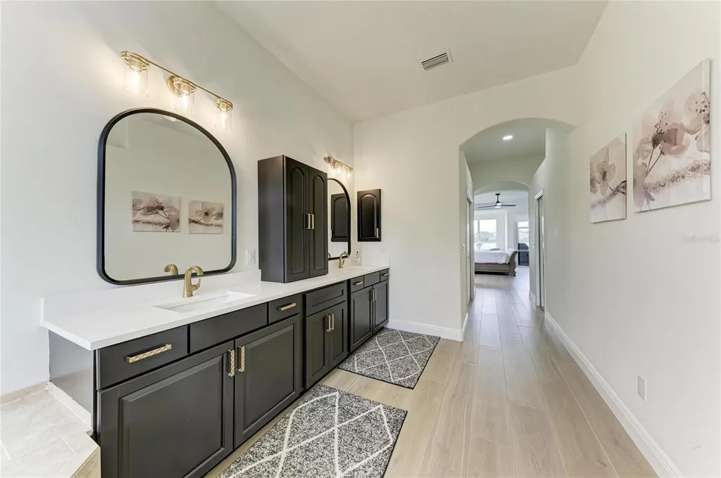 6988 74th Street Circle E Bradenton FL 34203