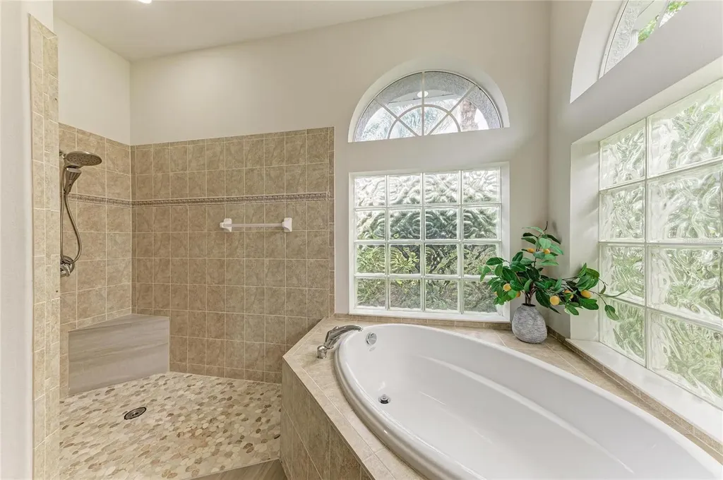 6988 74th Street Circle E Bradenton FL 34203