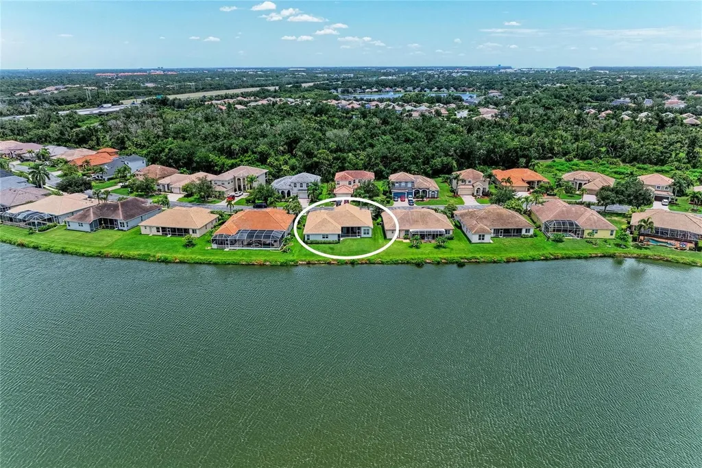 6988 74th Street Circle E Bradenton FL 34203