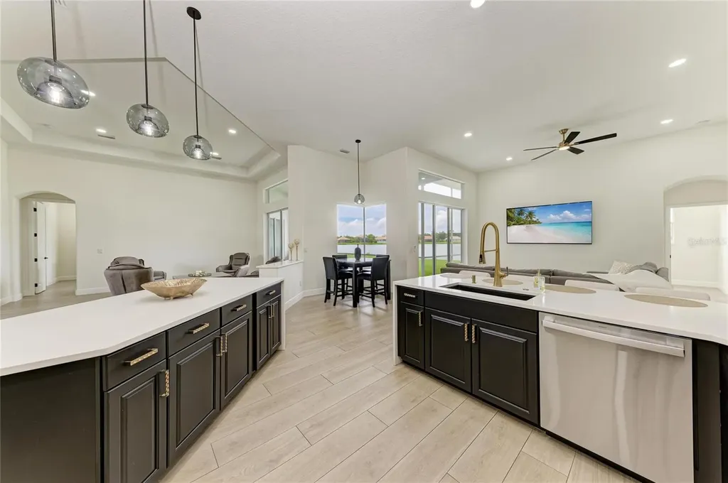 6988 74th Street Circle E Bradenton FL 34203