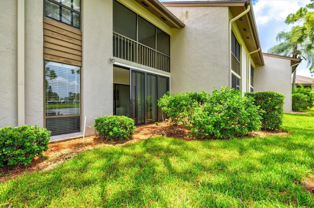 3053 Taywood Meadows Sarasota FL 34235