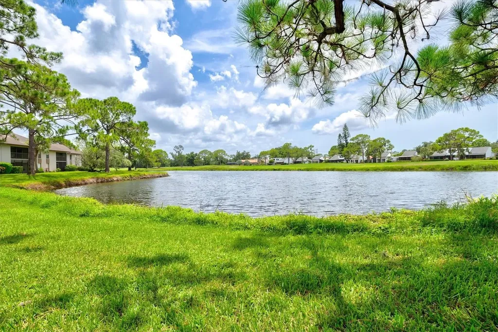 3053 Taywood Meadows Sarasota FL 34235