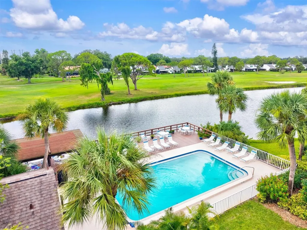 3053 Taywood Meadows Sarasota FL 34235