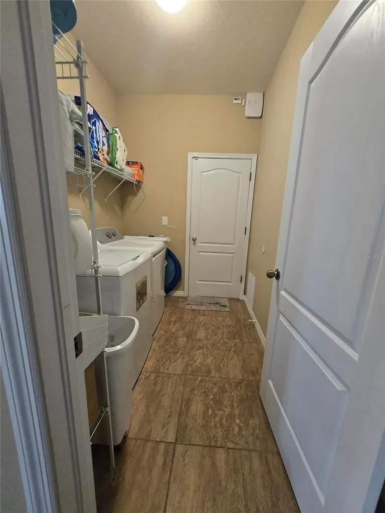 8451 Karpeal Drive Sarasota FL 34238