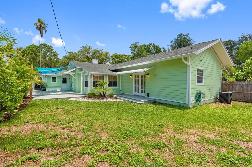 641 Wilkie Street Dunedin FL 34698