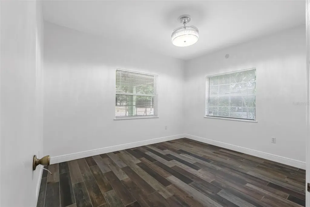 641 Wilkie Street Dunedin FL 34698