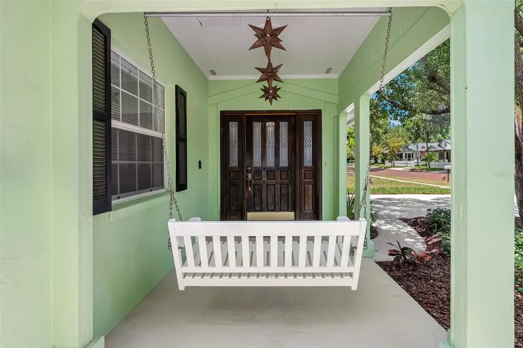 641 Wilkie Street Dunedin FL 34698