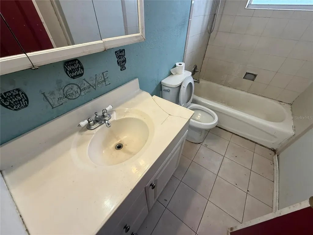 3124 11th Street Court E Bradenton FL 34208