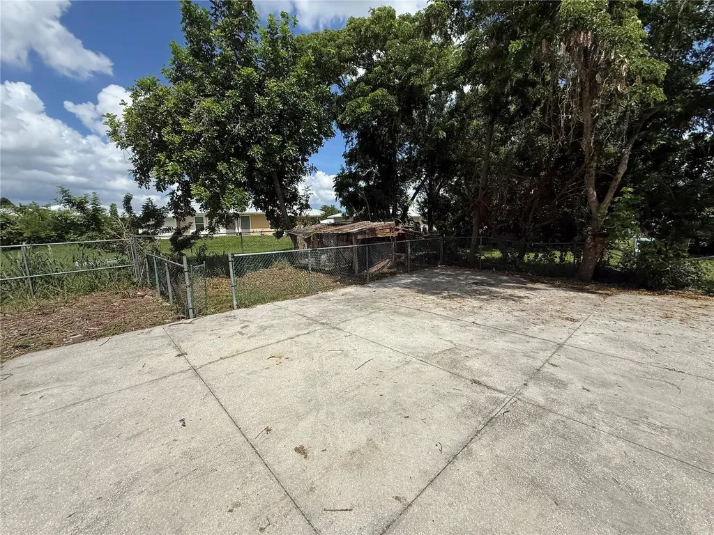 3124 11th Street Court E Bradenton FL 34208