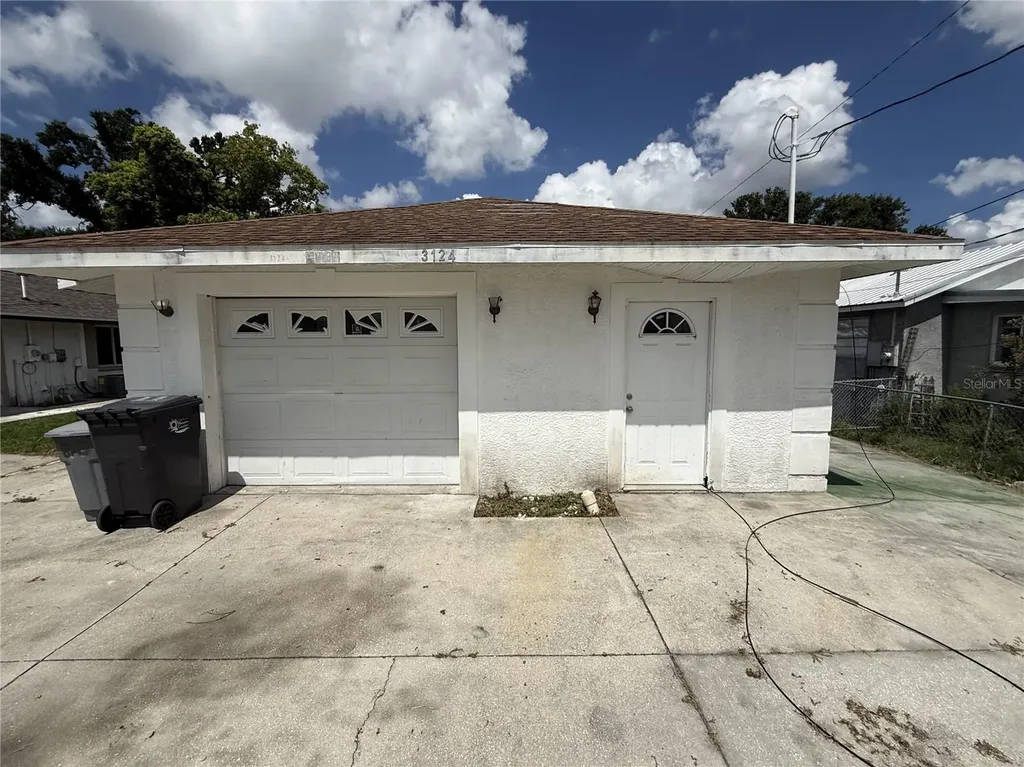 3124 11th Street Court E Bradenton FL 34208