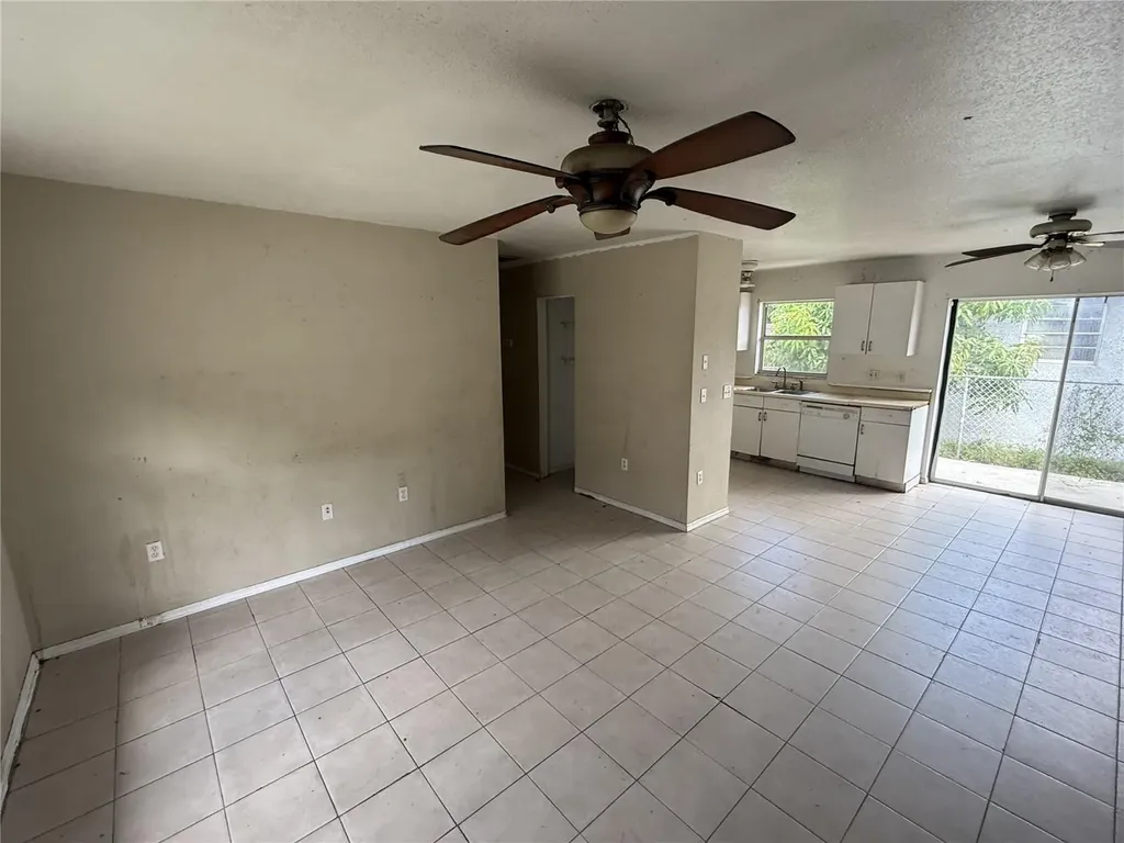 3124 11th Street Court E Bradenton FL 34208