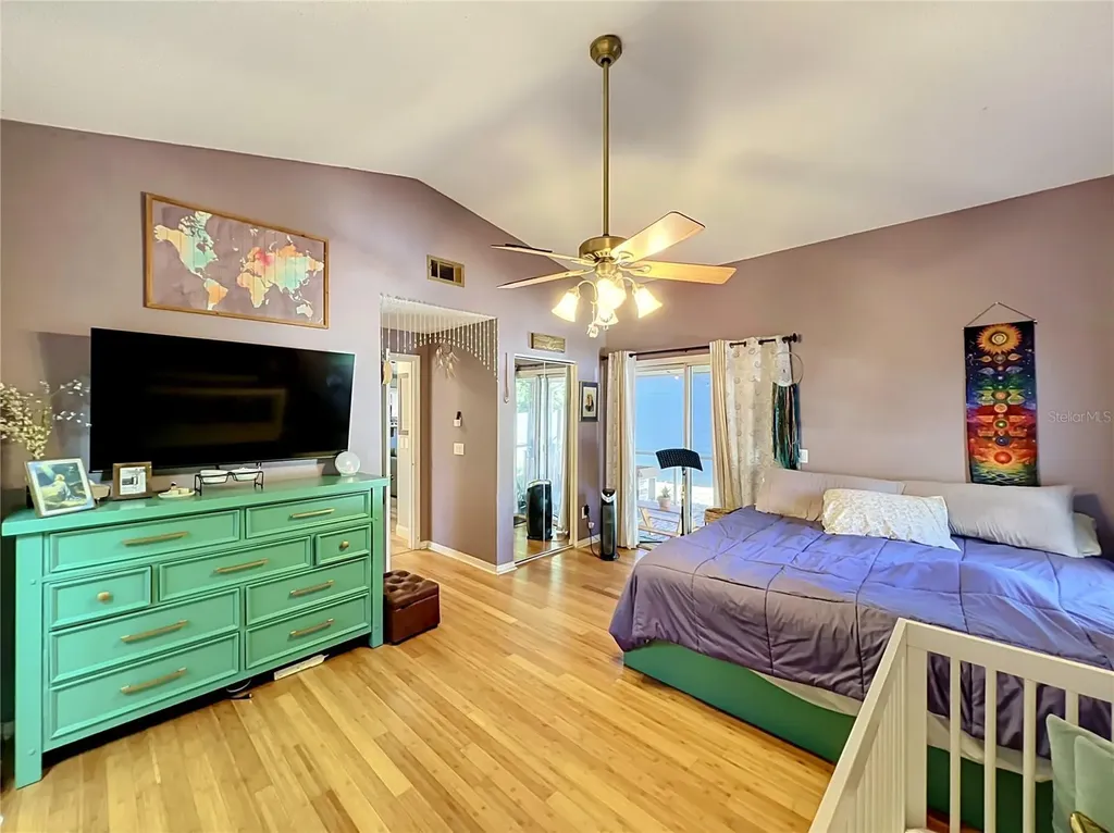 2226 Faxton Court Orlando FL 32812