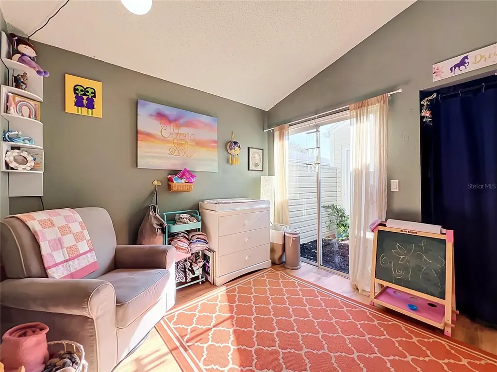 2226 Faxton Court Orlando FL 32812