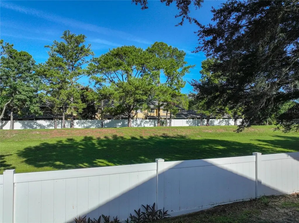 2226 Faxton Court Orlando FL 32812