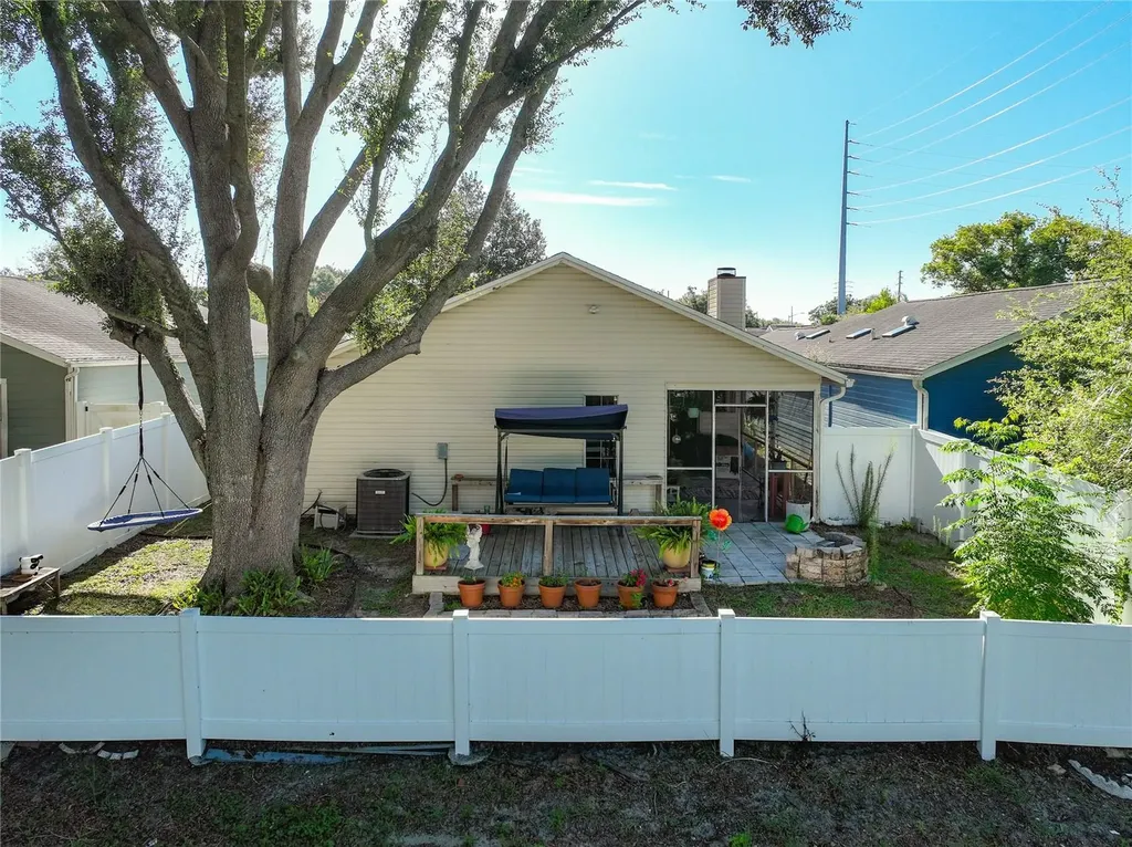 2226 Faxton Court Orlando FL 32812