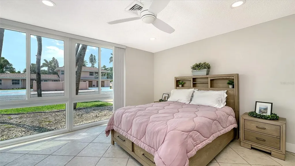 500 S Washington Drive Sarasota FL 34236