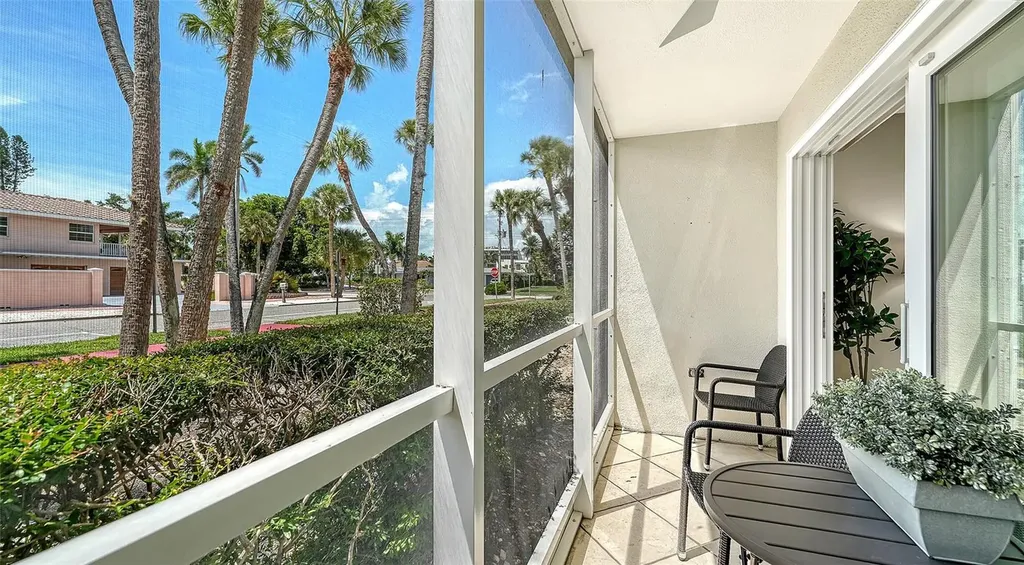 500 S Washington Drive Sarasota FL 34236