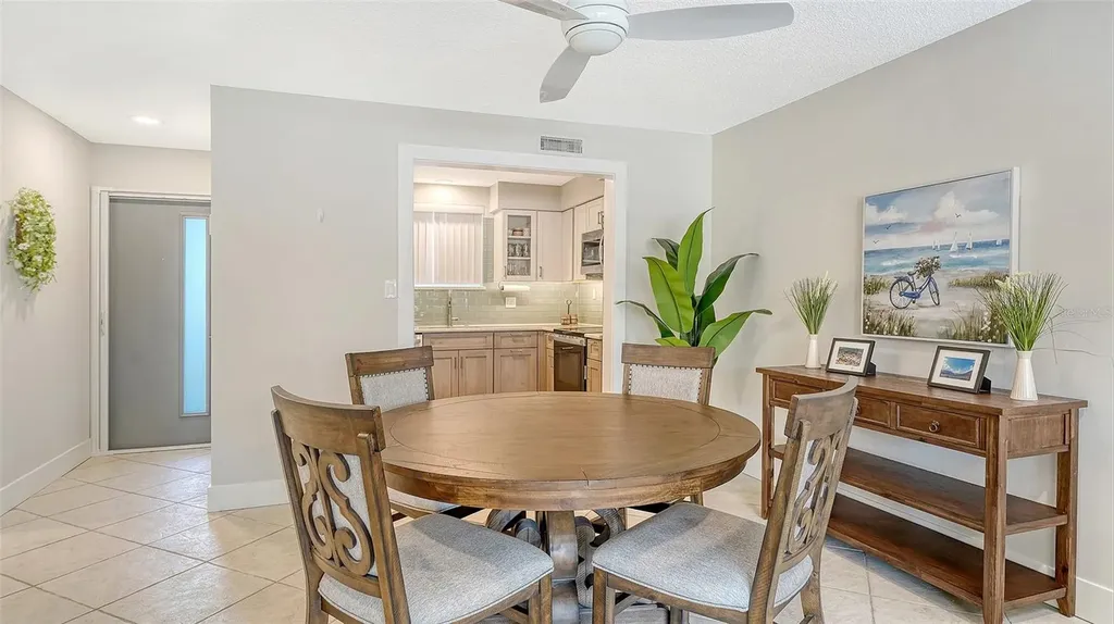 500 S Washington Drive Sarasota FL 34236