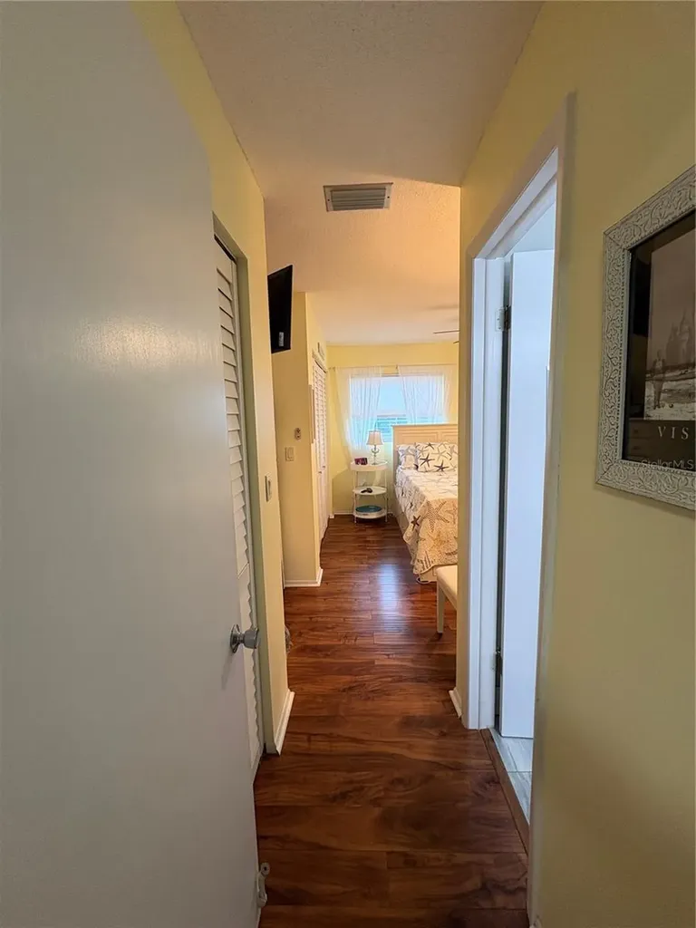 14531 Walsingham Road Largo FL 33774