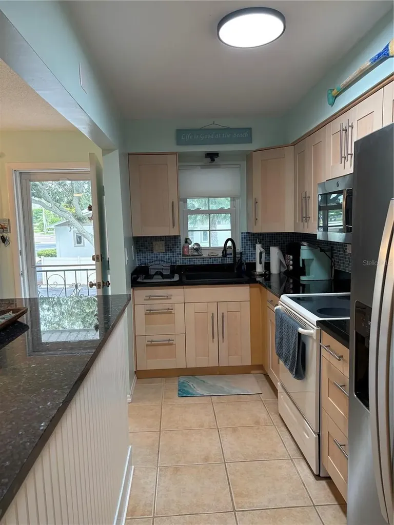 14531 Walsingham Road Largo FL 33774