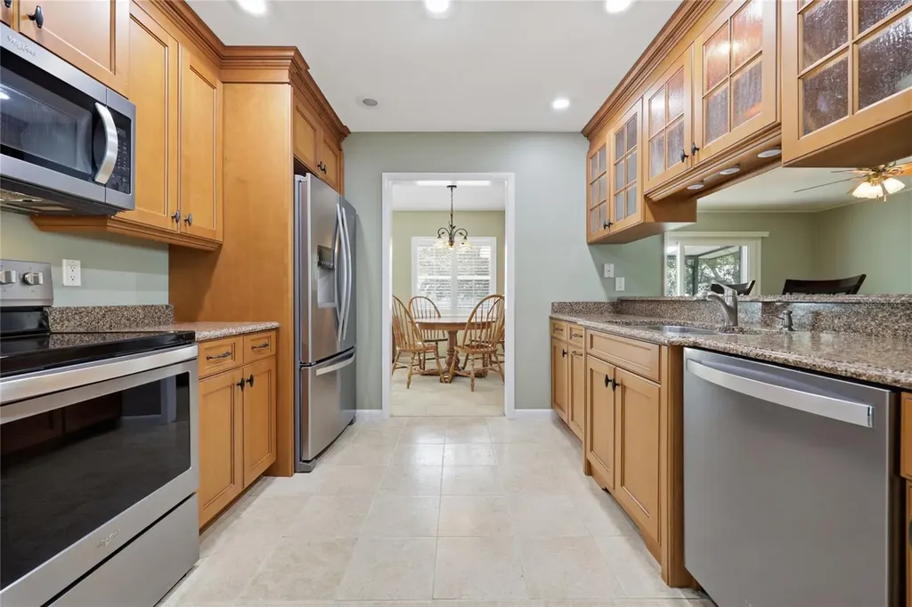2138 NW 30th Place Gainesville FL 32605