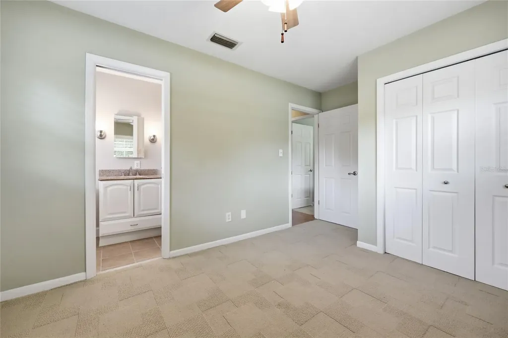 2138 NW 30th Place Gainesville FL 32605