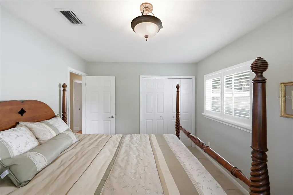 2138 NW 30th Place Gainesville FL 32605