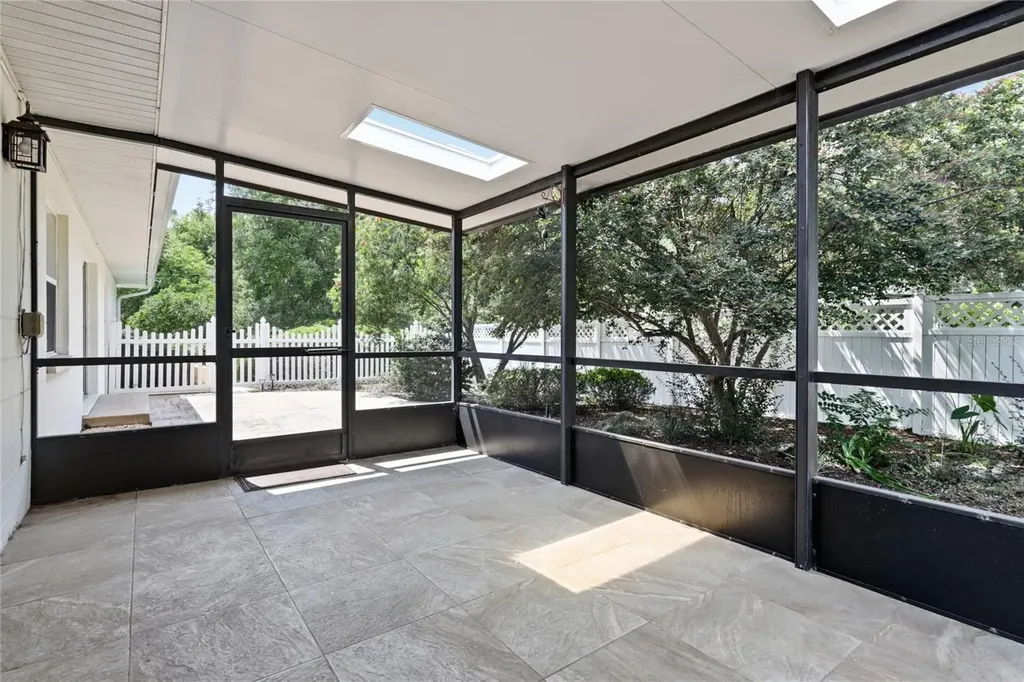 2138 NW 30th Place Gainesville FL 32605