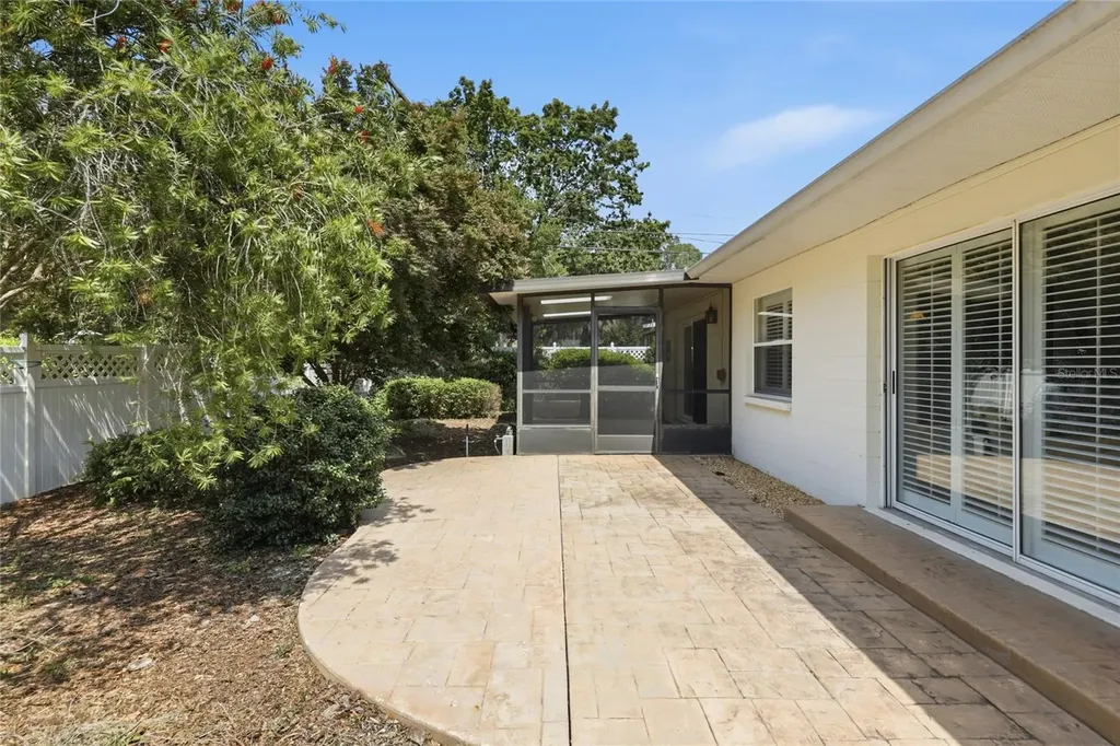 2138 NW 30th Place Gainesville FL 32605