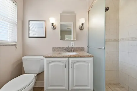 2138 NW 30th Place Gainesville FL 32605