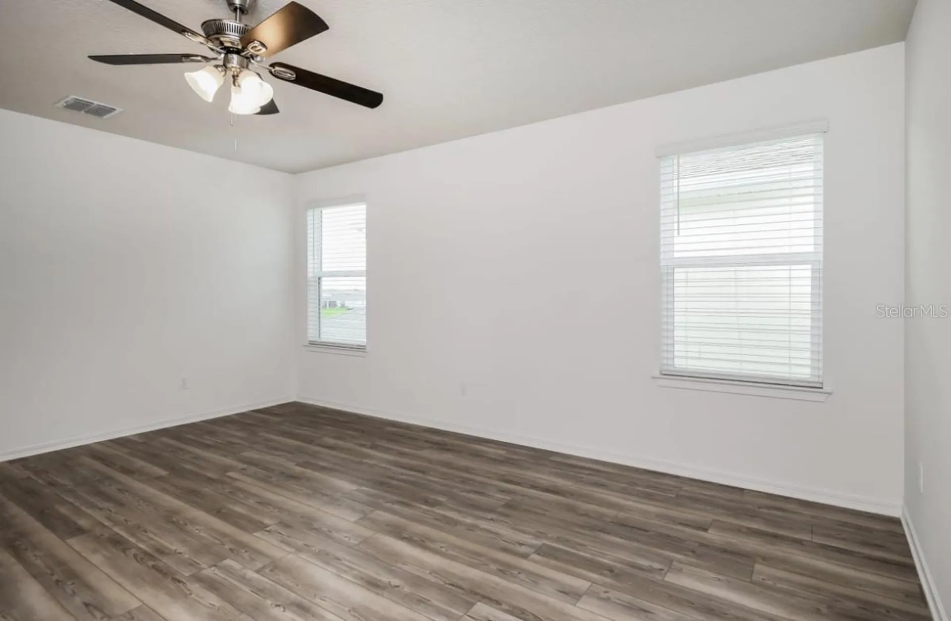 1927 Tohoqua Boulevard Kissimmee FL 34744