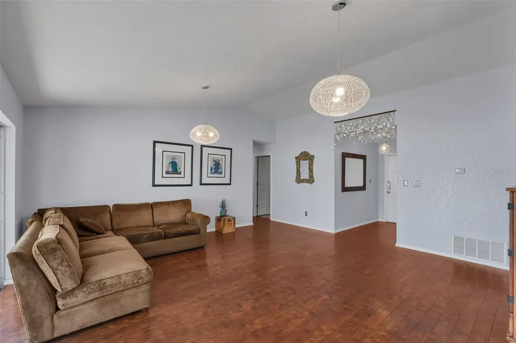2029 Allspice Avenue Orlando FL 32837