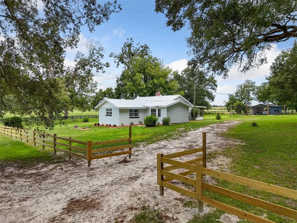 1845 SW Haltiwanger Road Lake City FL 32024