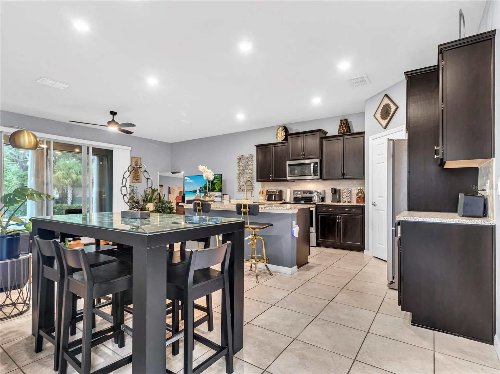 5019 Blue Latan Lane Tampa FL 33610