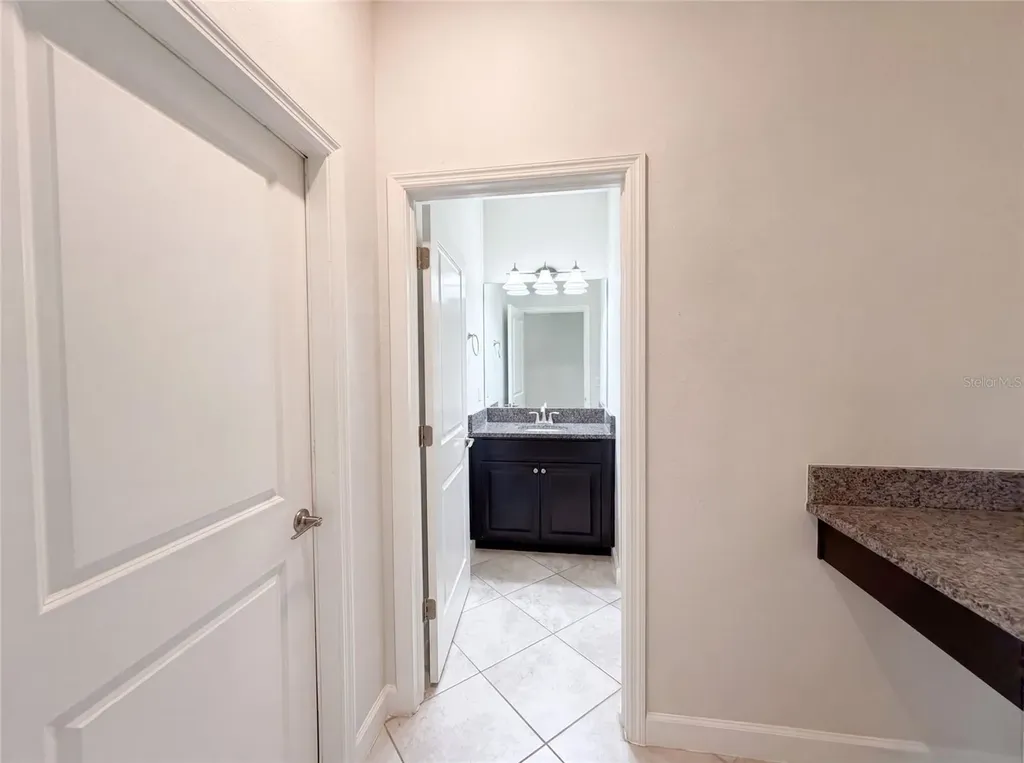 9709 Ivory Drive Ruskin FL 33573