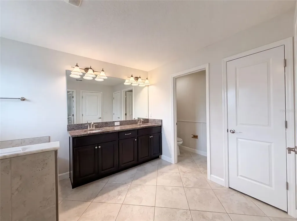 9709 Ivory Drive Ruskin FL 33573