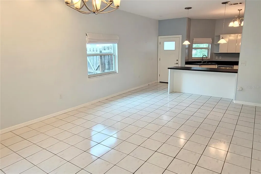 2354 Tami Sola Street Sarasota FL 34237