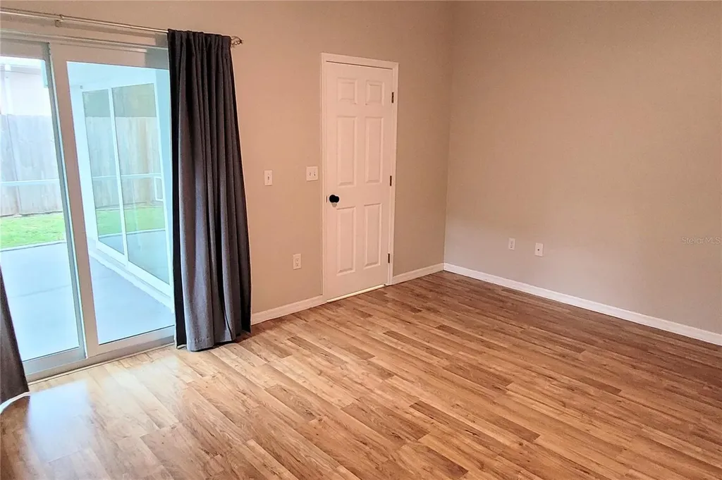 2354 Tami Sola Street Sarasota FL 34237